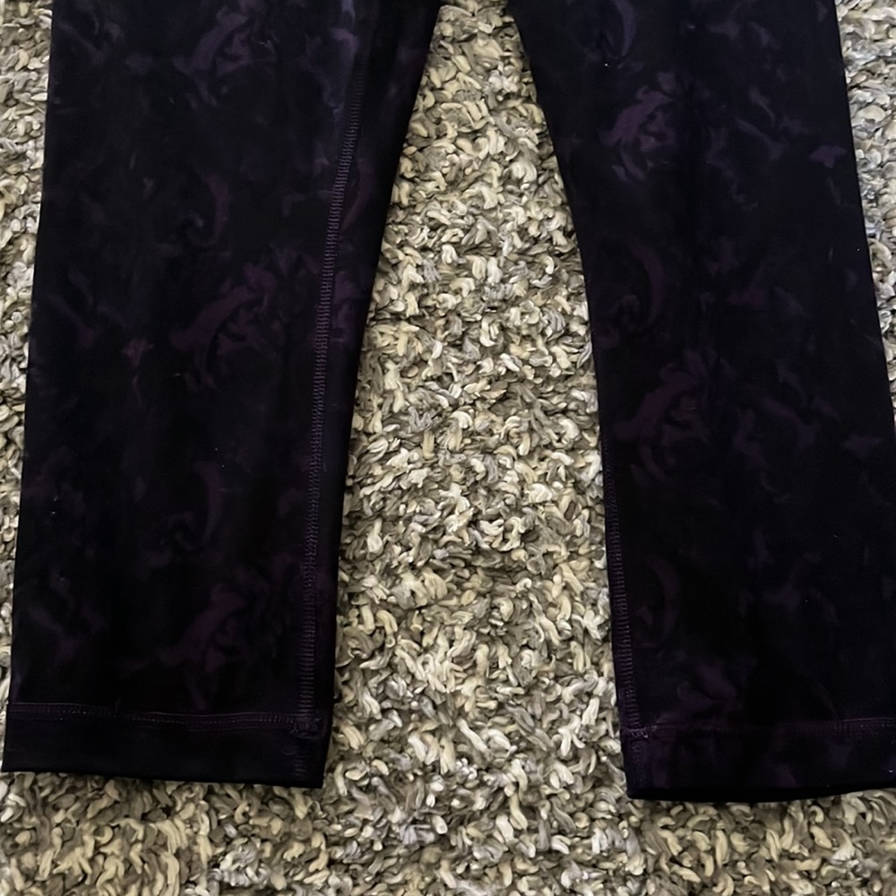 Lululemon Wunder Under Purple Floral Crop Leggings - Picture 5 of 7